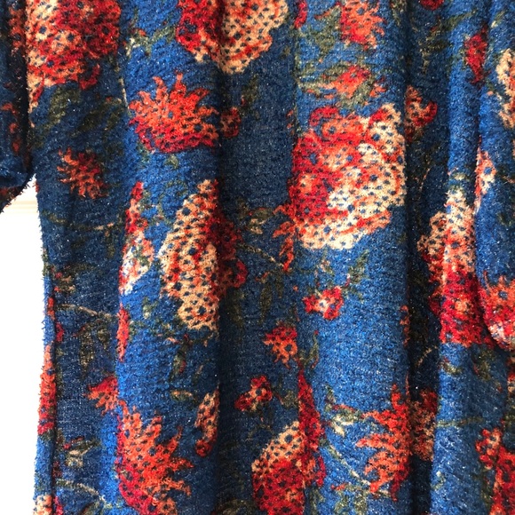 Lularoe Blue Sweater Kimono Cover Up Top - Picture 6 of 9